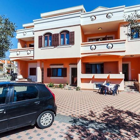 Apartments Brane - Free Parking Задар Екстериор снимка