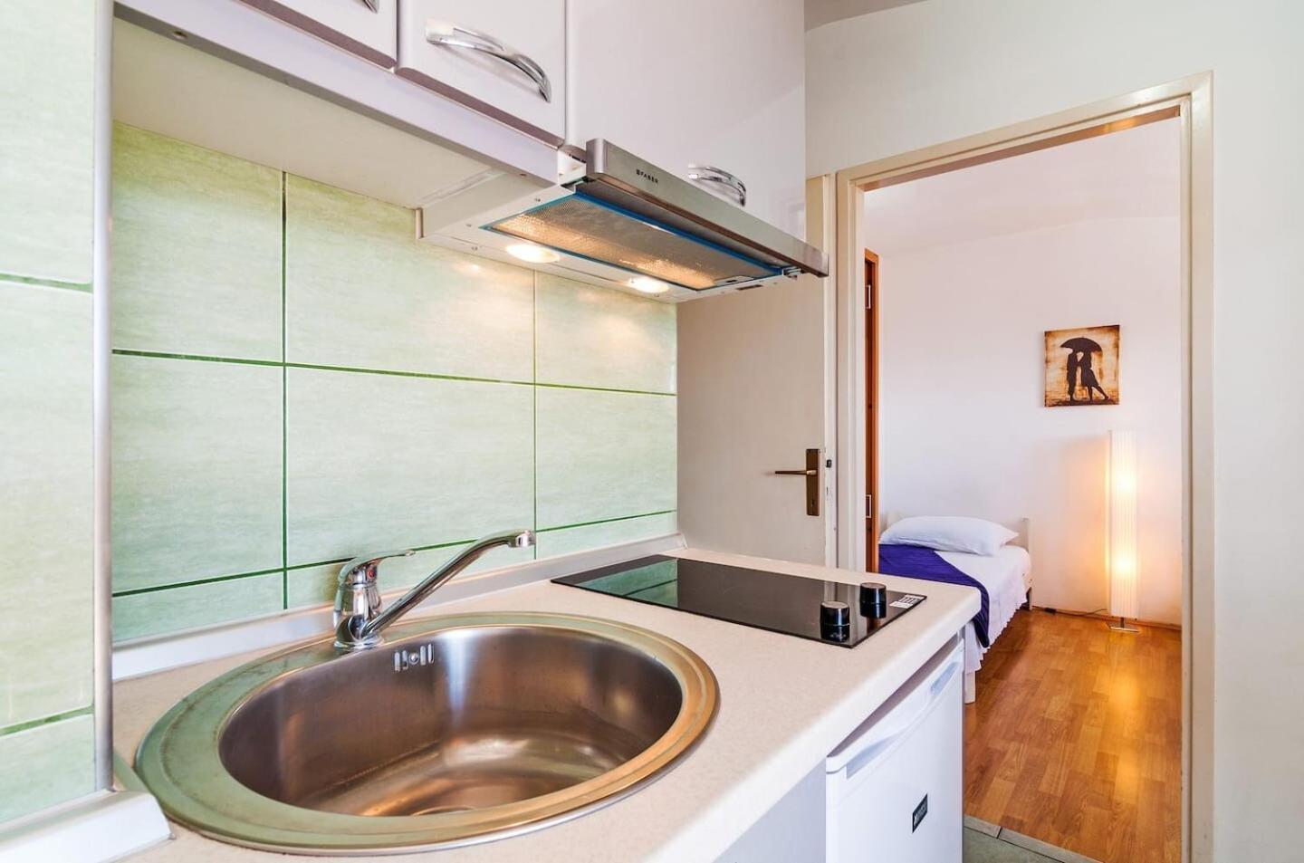 Apartments Brane - Free Parking Задар Екстериор снимка